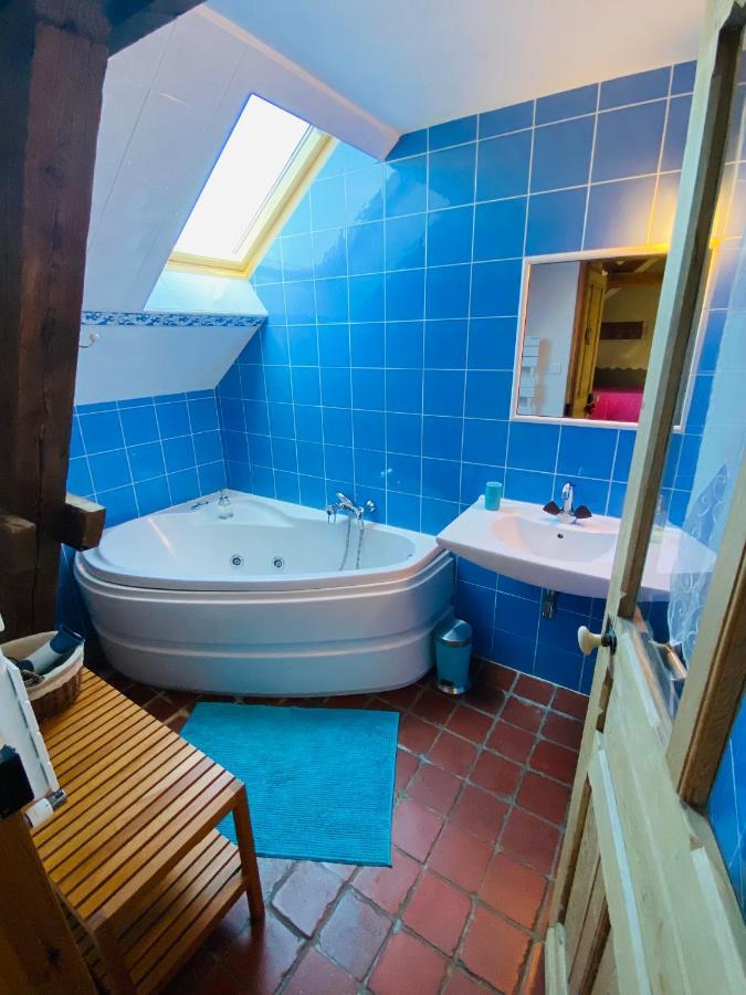 Ferme De Montecouvez Bed and Breakfast Crèvecoeur-sur-lʼEscaut Buitenkant foto